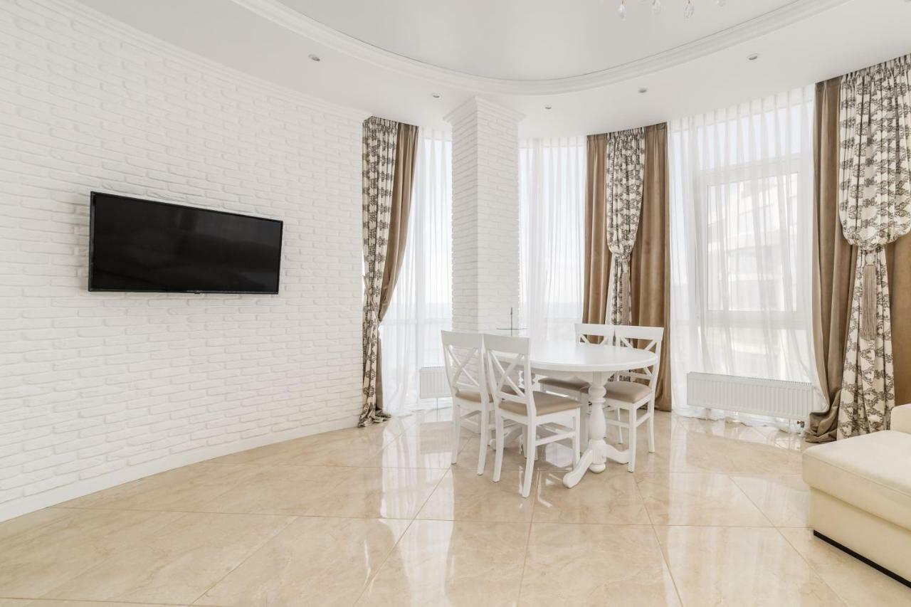 Vip Level Sea View Apartment Odessza Kültér fotó