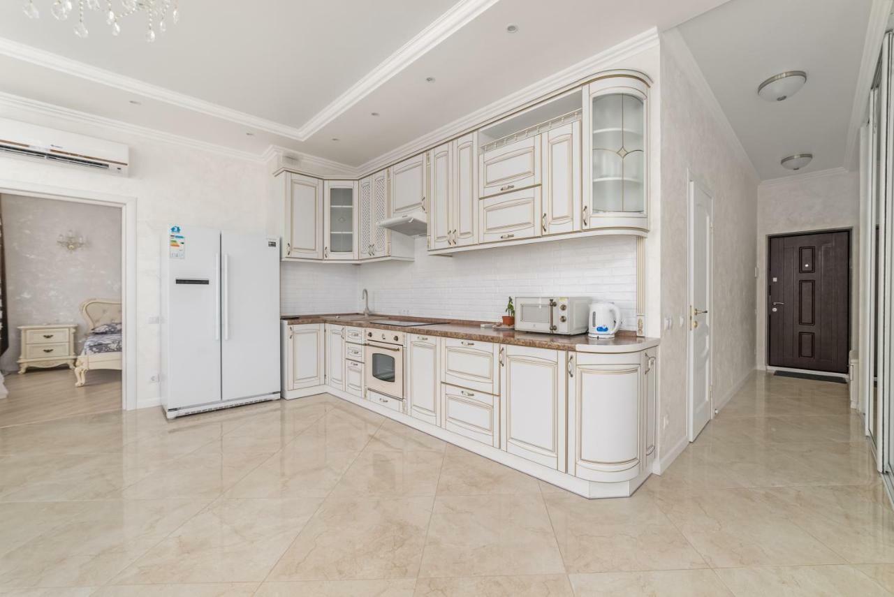 Vip Level Sea View Apartment Odessza Kültér fotó
